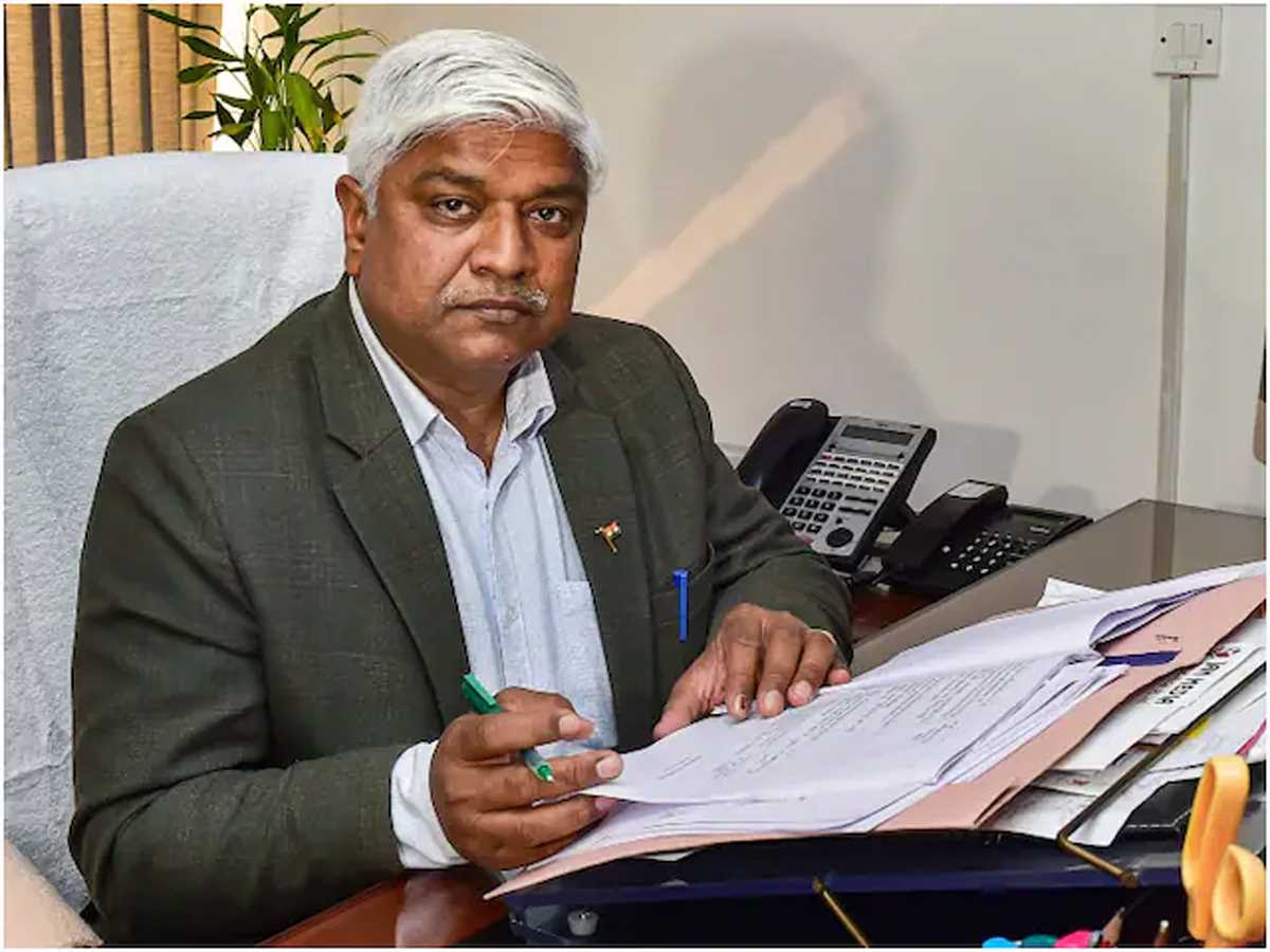 केजरीवाल सरकार के मंत्री राजेंद्र गौतम ने दिया इस्तीफा, भाजपा ने बताया था हिंदू विरोधी